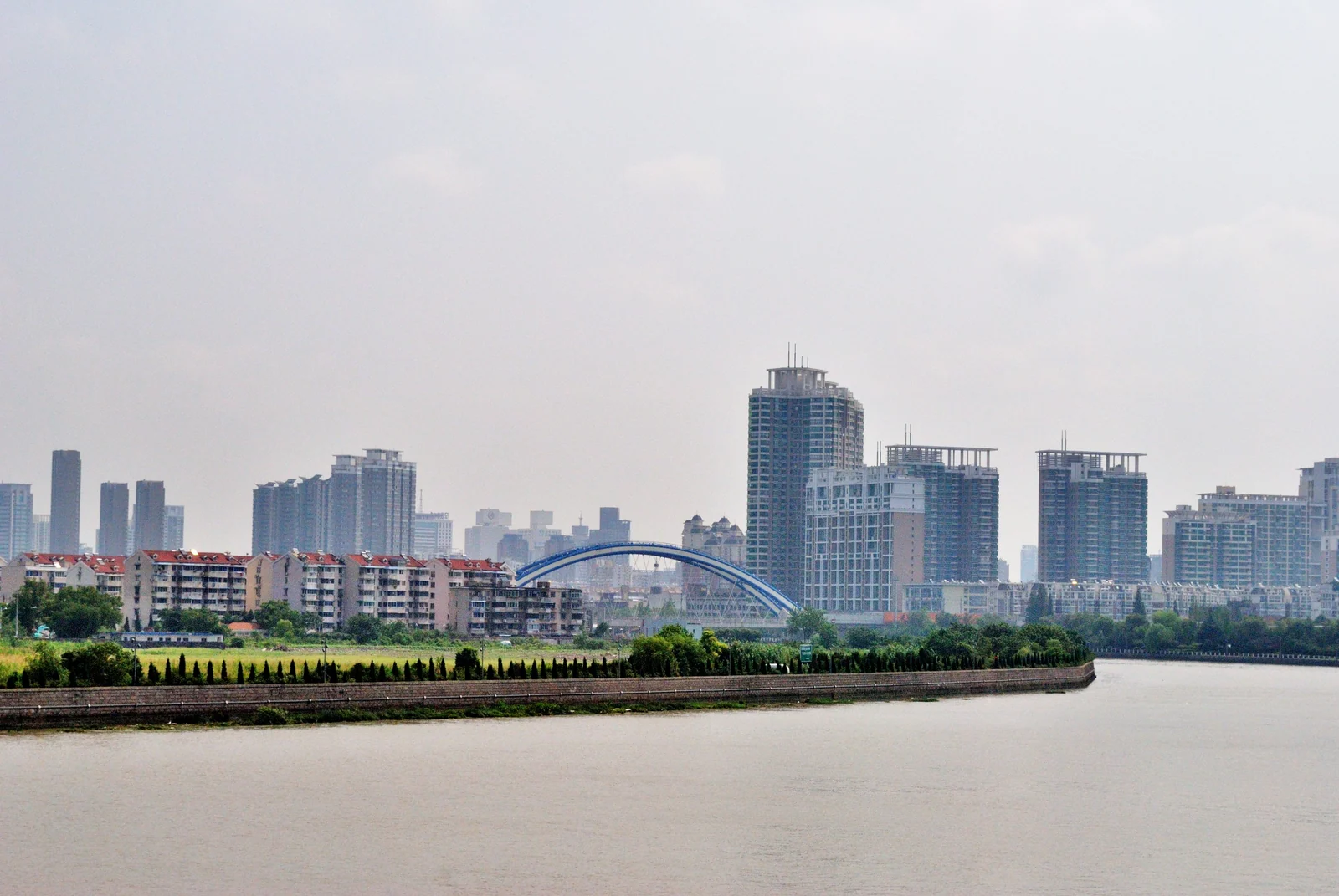 中国—中东欧创新合作大会开幕，提出2030年合作愿景